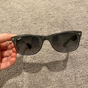 Ray-Ban Original Wayfarer Sunglasses